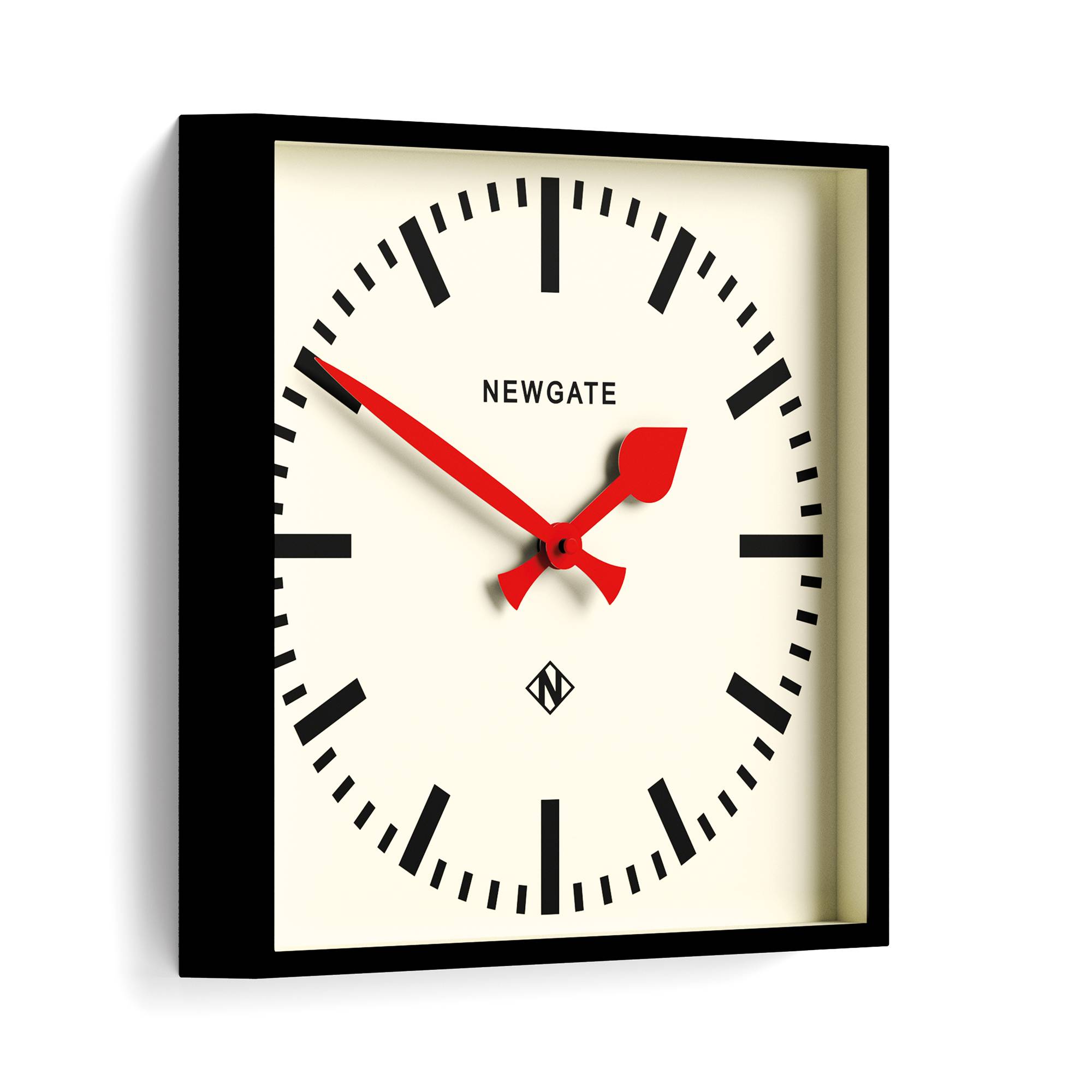 Newgate Number Five Railway wall clock in black and red – Newgate