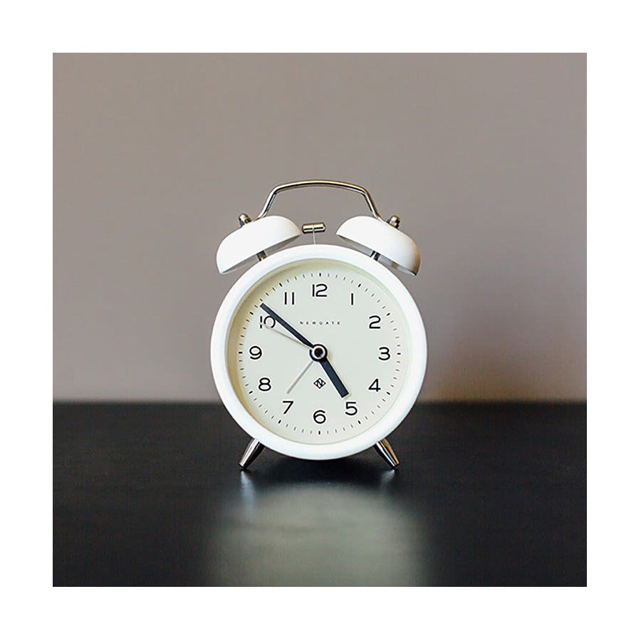 Modern White Alarm Clock - Silent 'No Tick' - Newgate Echo CBM134PW (room decor) 1
